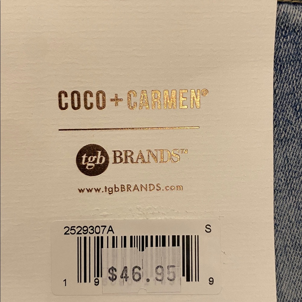 Coco + Carmen denim jean shorts NWT - Picture 5 of 5